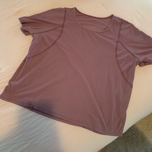 Lululemon top